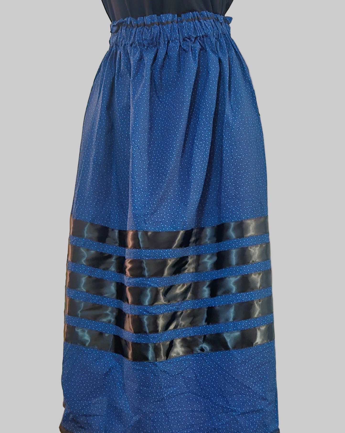 Ribbon skirt with pockets