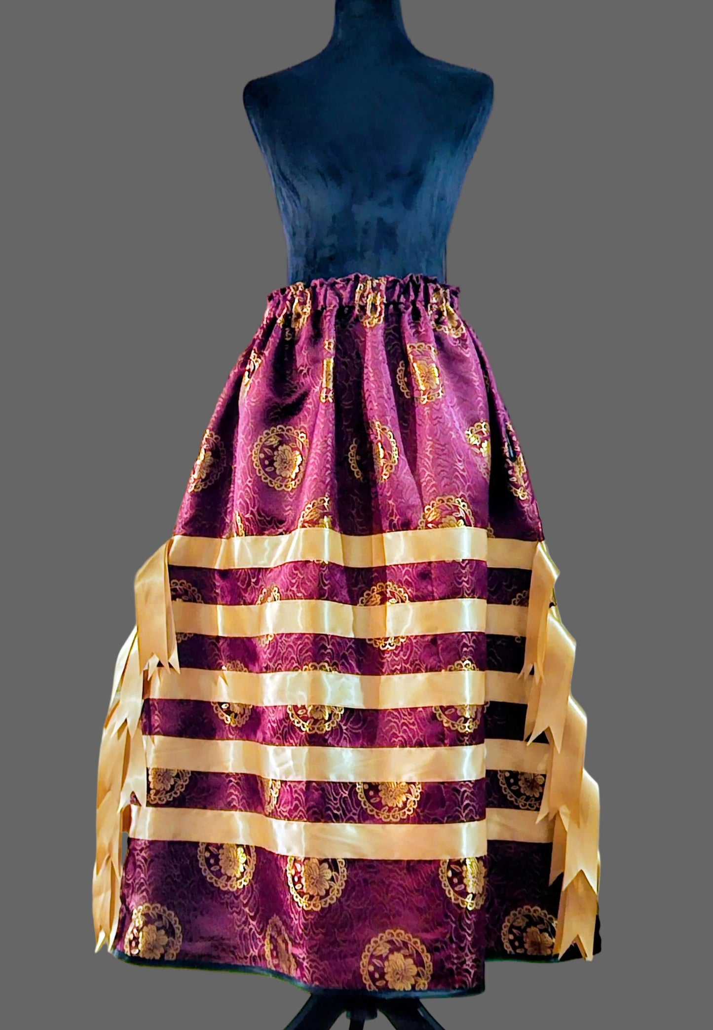 Gold on Gold Ribbon skirt with pockets
