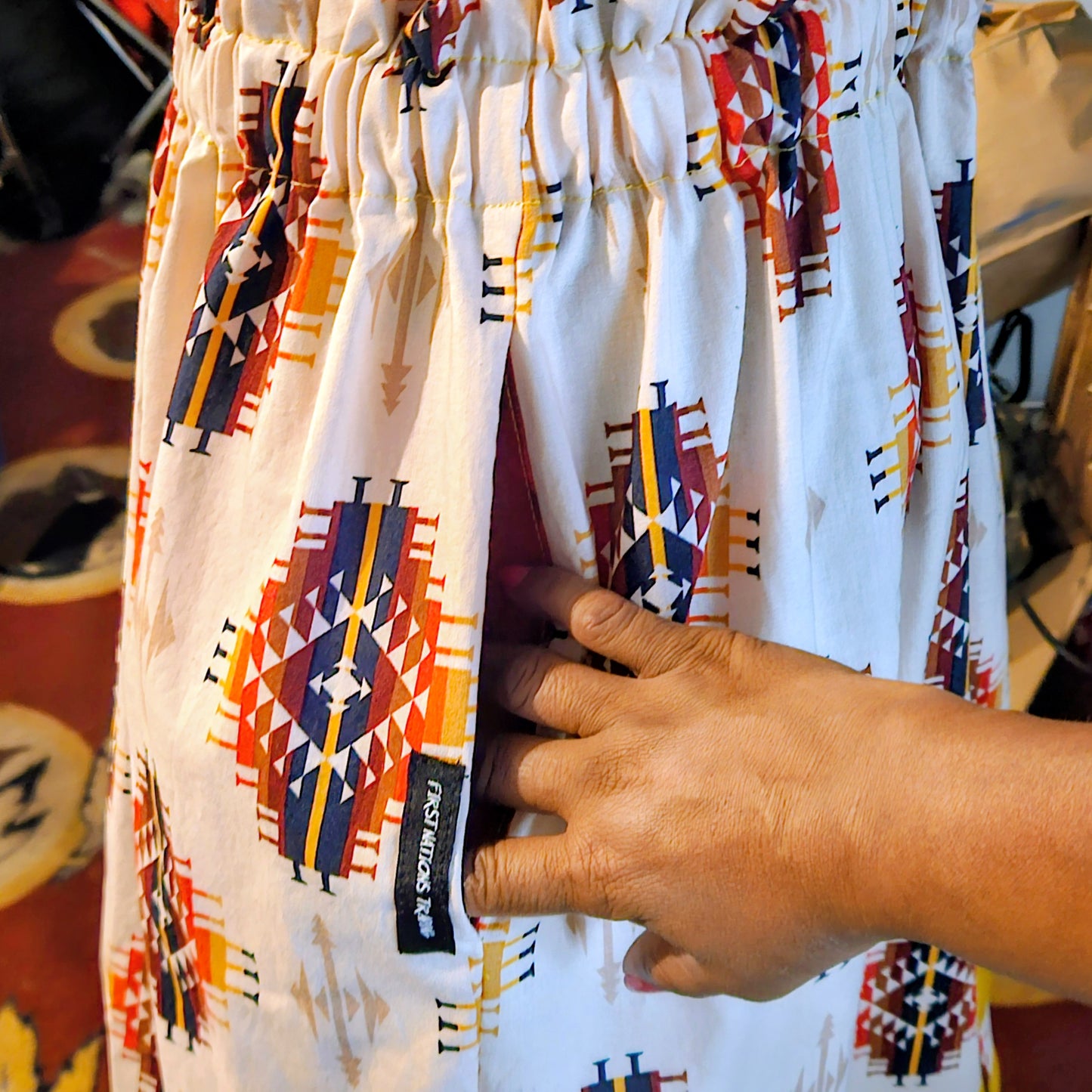 4 Directions, Traditional with pockets