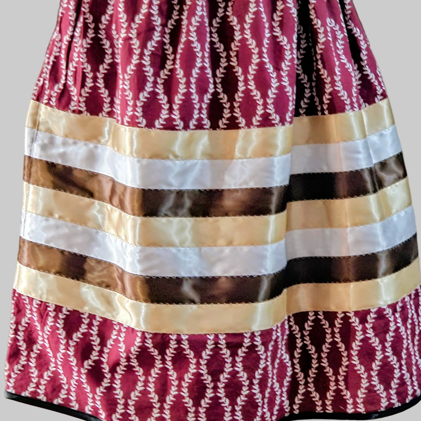 7 Generations Ribbon skirt, Classic, Traditional with pockets